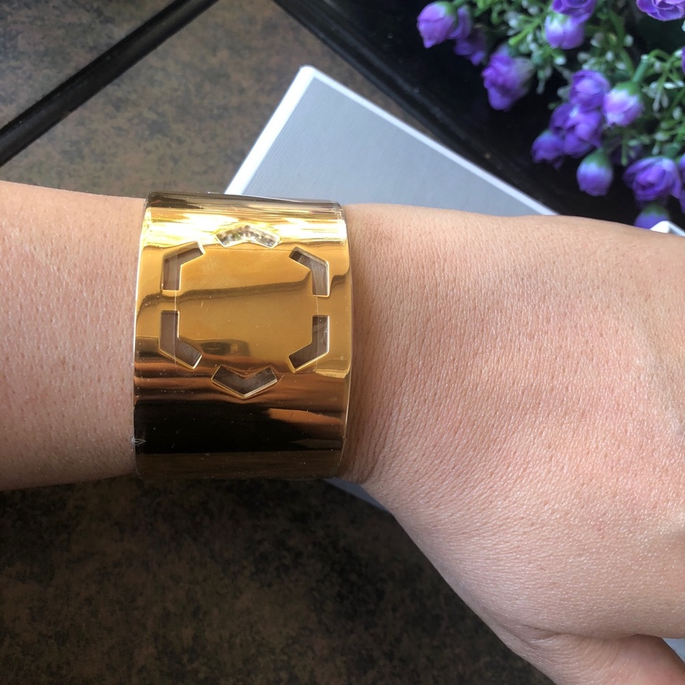 TR Geo Statement Bracelet Gold Tone With Box